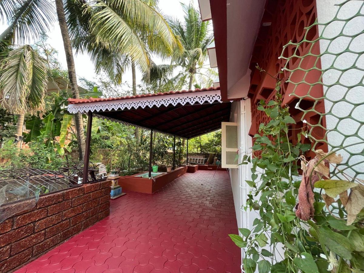 Gayatri Homestay Ratnagiri Exterior photo