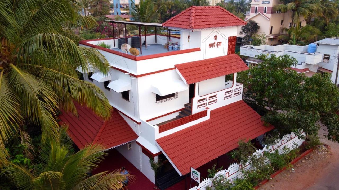 Gayatri Homestay Ratnagiri Exterior photo
