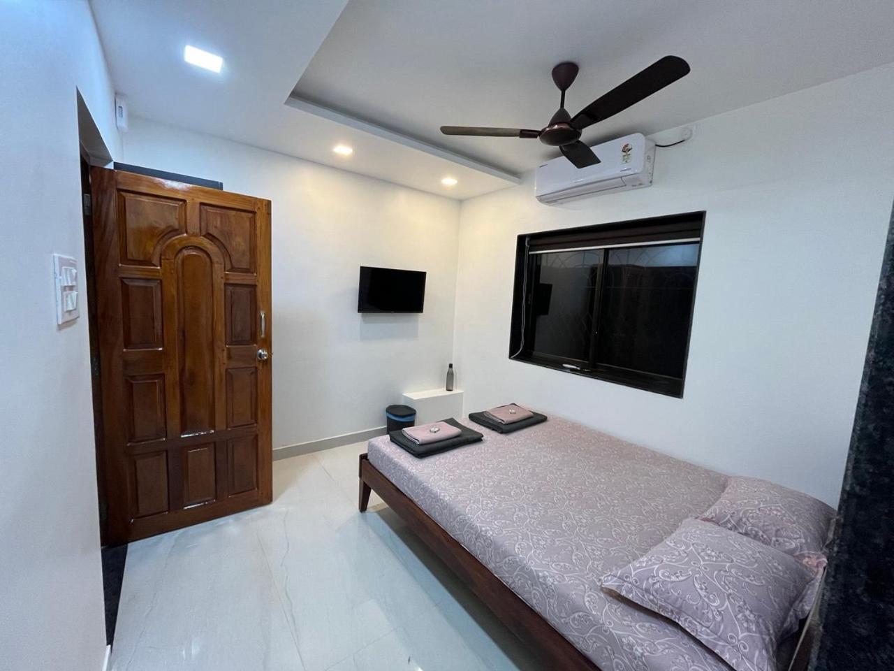 Gayatri Homestay Ratnagiri Exterior photo